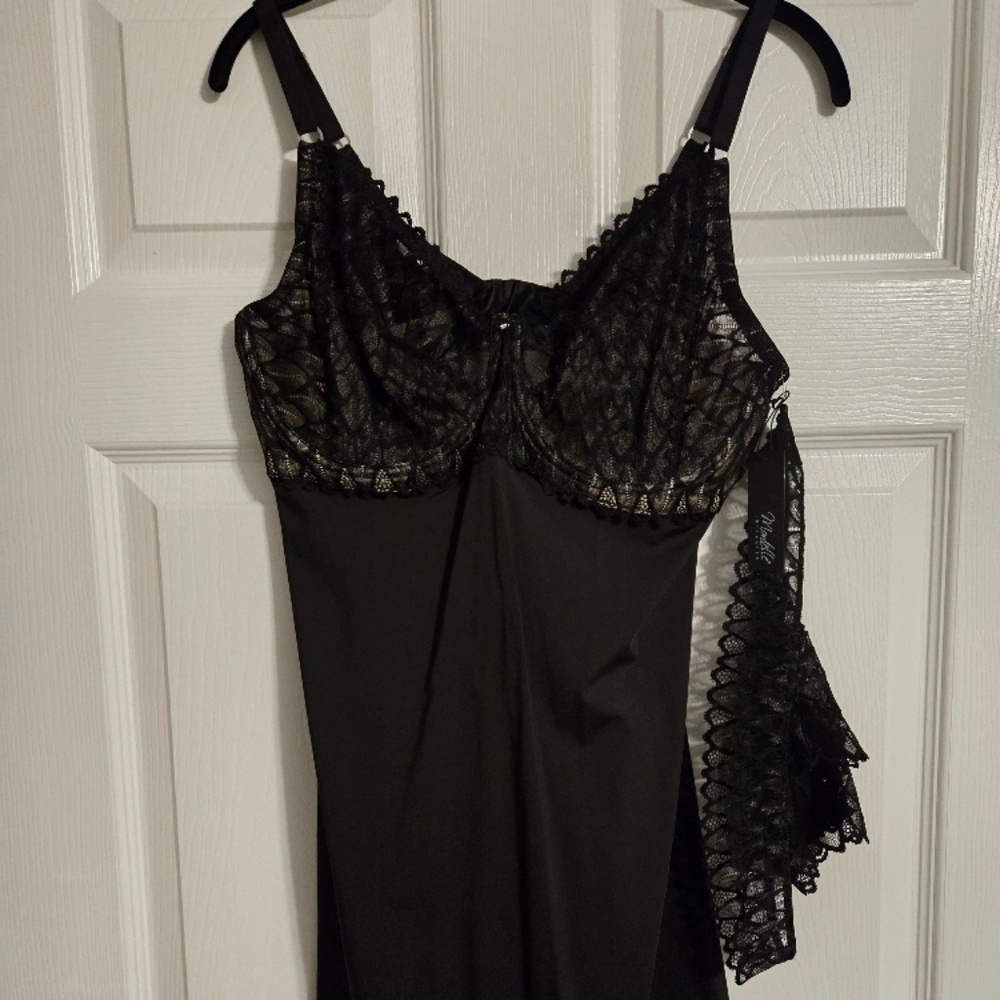 BNWT Montelle Lacy Full Cup Babydoll Set